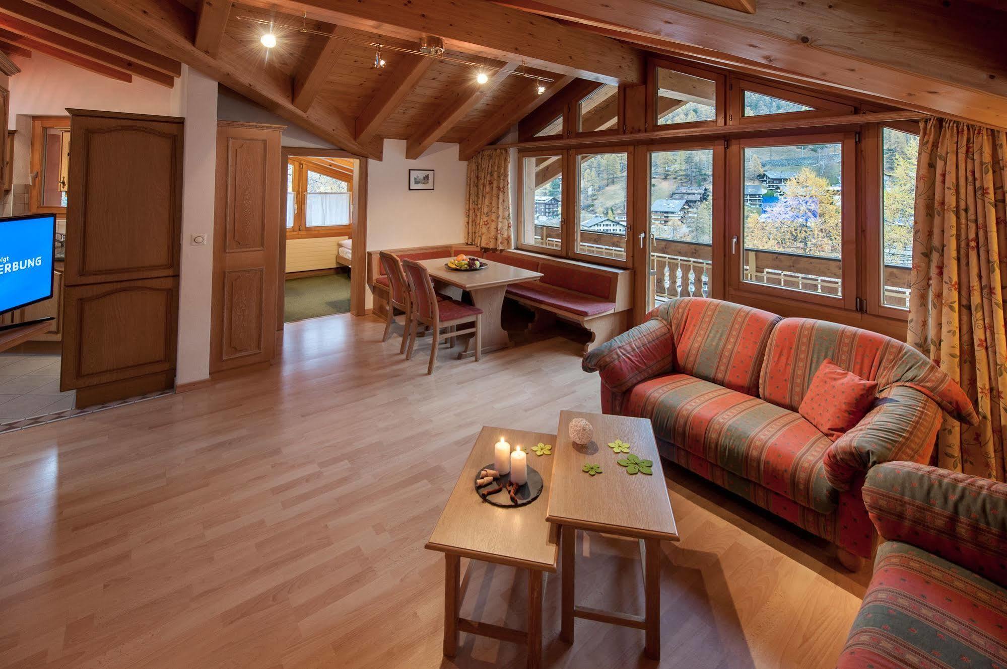 Appartements Zermatt Paradies Esterno foto