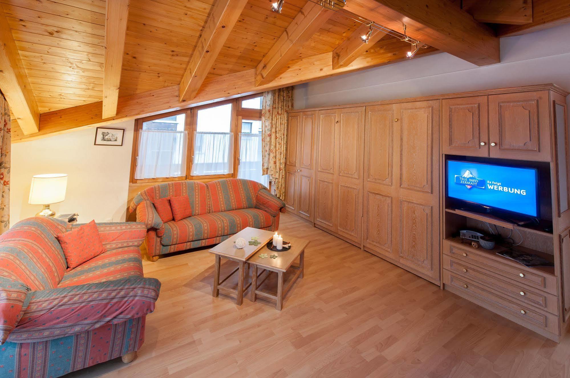 Appartements Zermatt Paradies Esterno foto