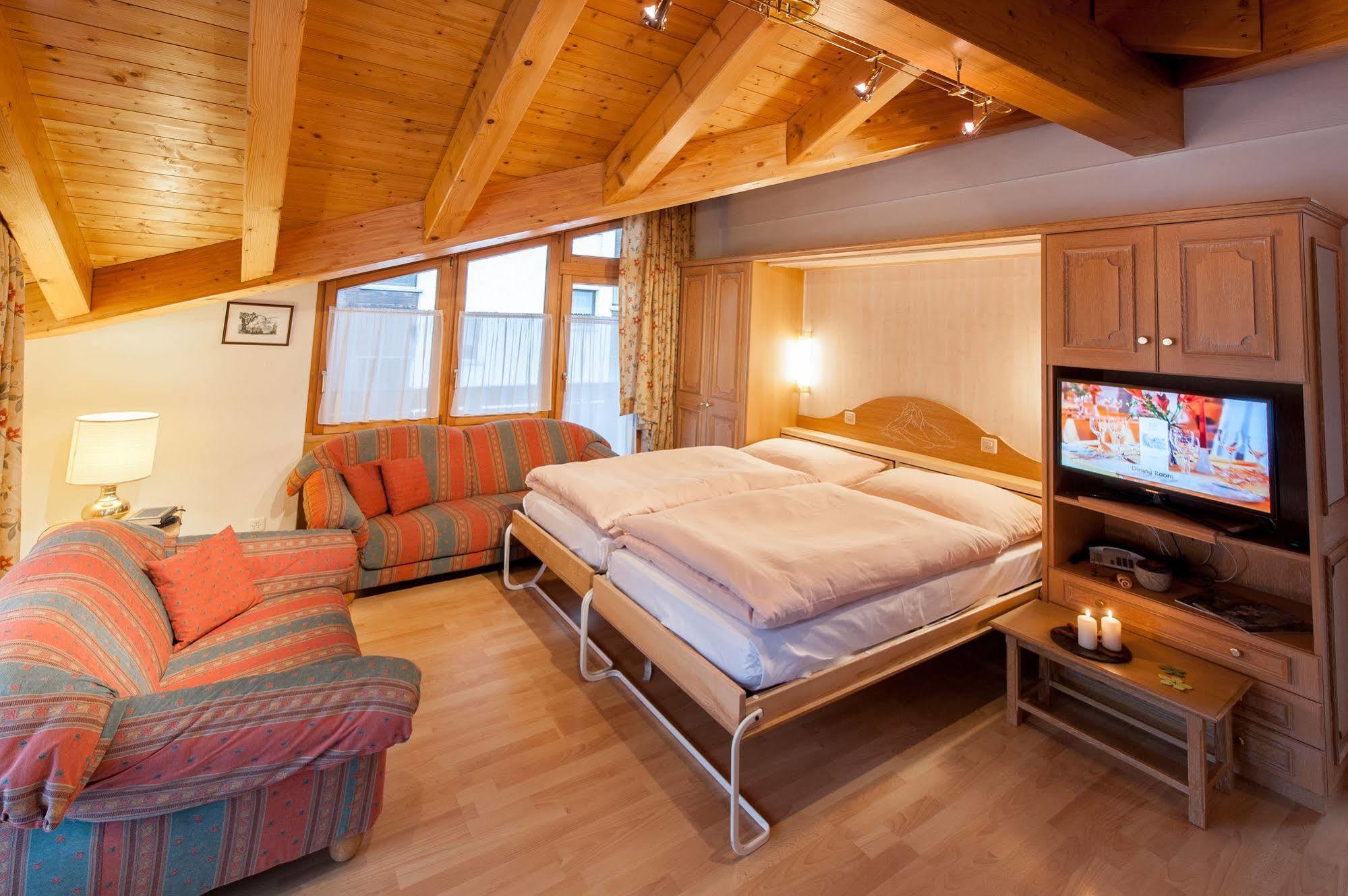 Appartements Zermatt Paradies Esterno foto